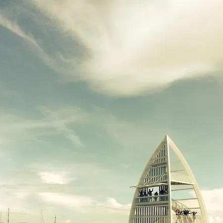 53° Апартаменты Йюст